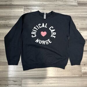 Gildan critical care nurse RN registered nurse Sweatshirt crewneck size medium